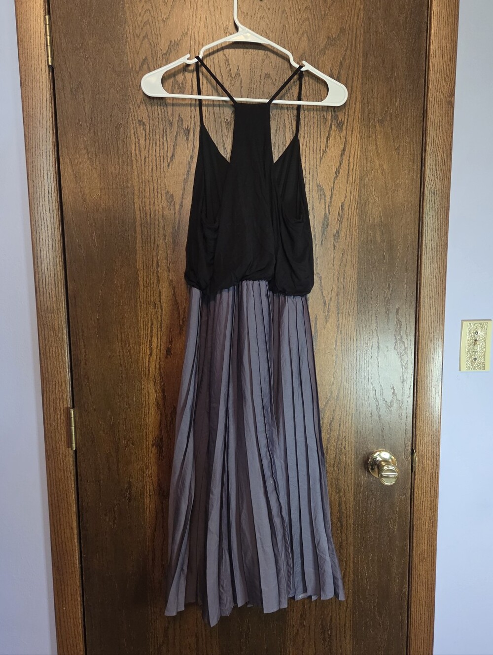 LOFT Pleated Maxi Dress - Picture 3 of 3